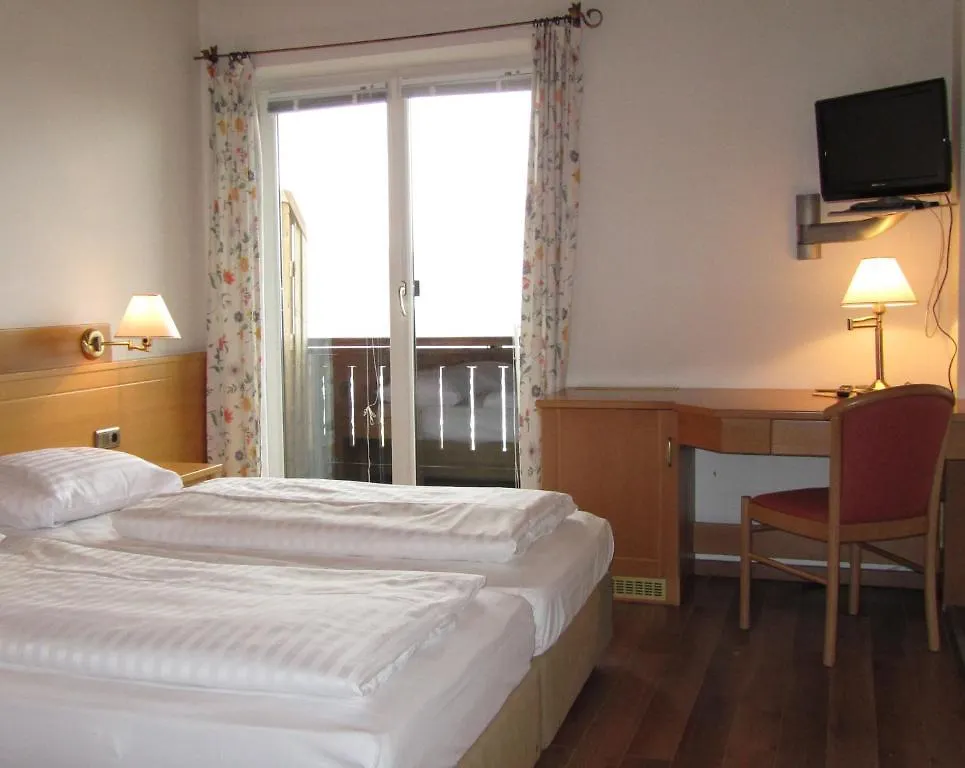 Hotel Schoene Aussicht Salzburg